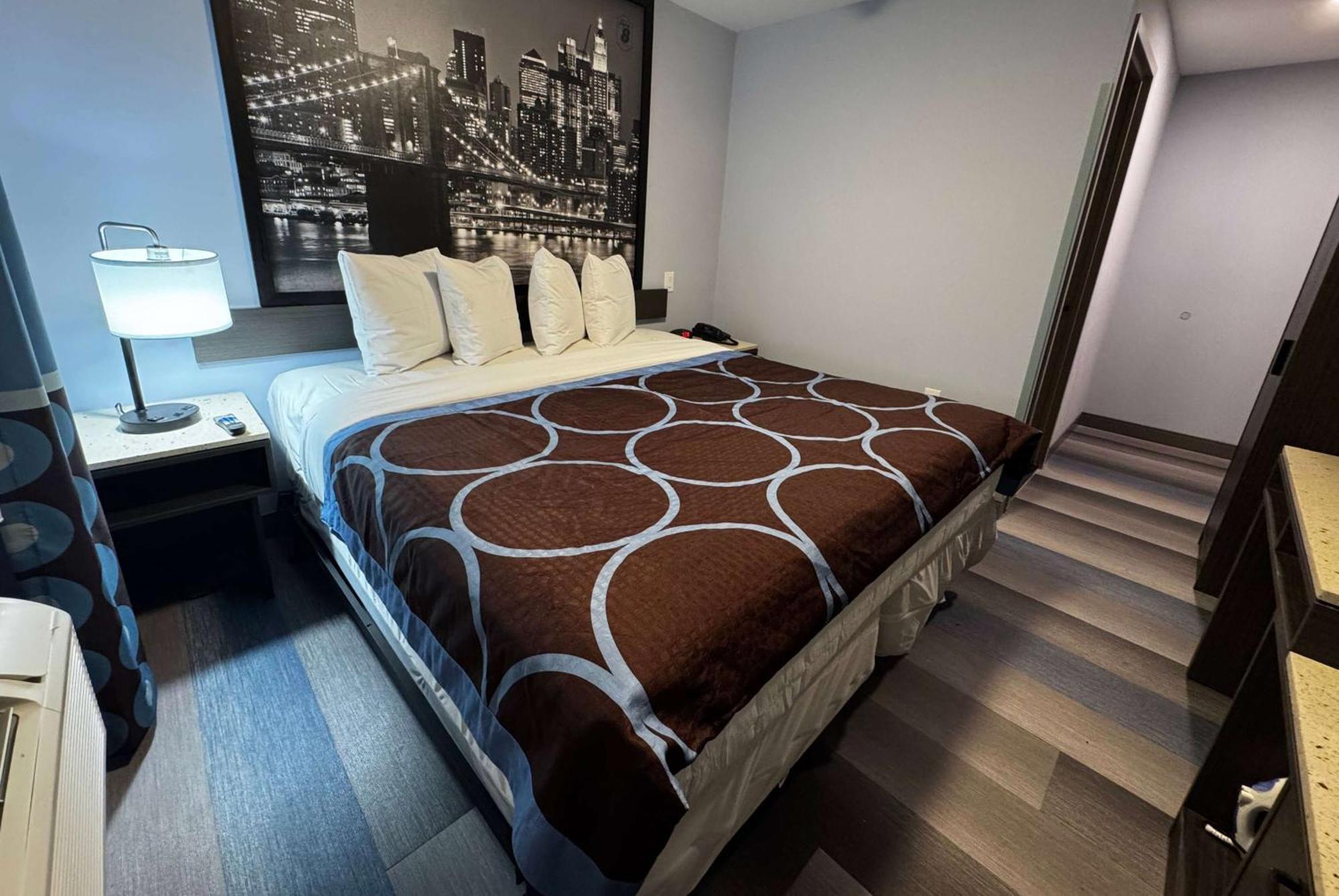 Super 8 By Wyndham Brooklyn Fulton Street Broadway Junction Nueva York